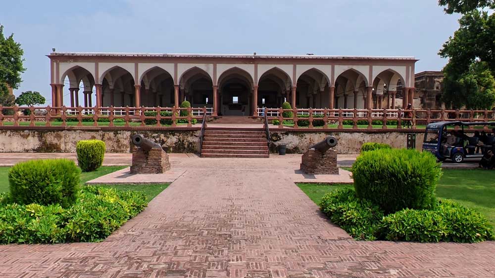 Deewan e Aam, Lahore Fort