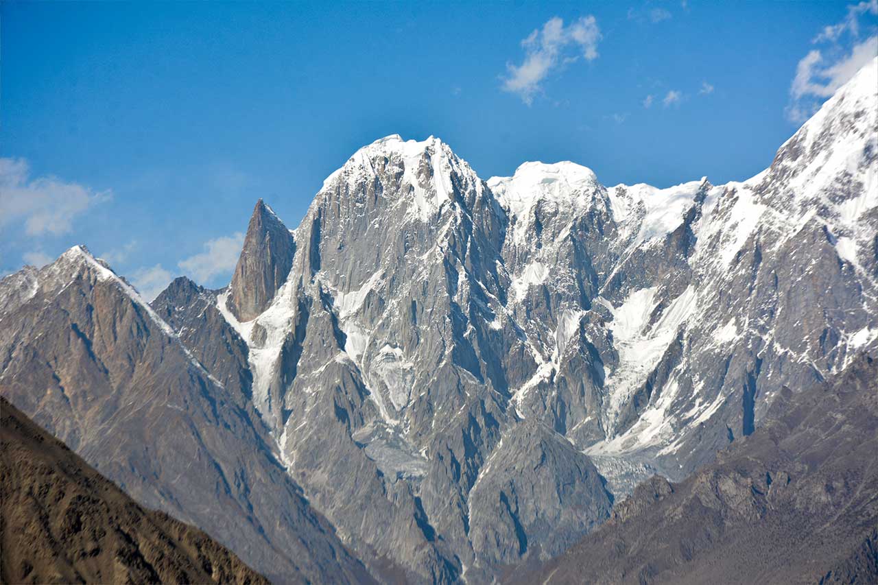Frozen Peaks to Autumn Gold
